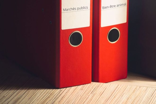 Le bien-être animal dans les marchés publics, un levier essentiel de la protection des animaux