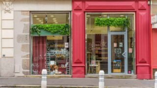 Félins & Curieux : le concept-store dédiée au bien-être des chats