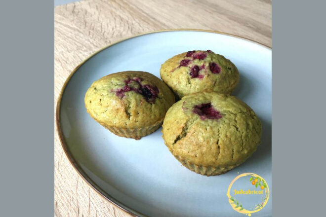Muffins coco-matcha-fruits rouges