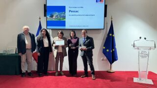 Les Eco Maires décernent un trophée à Pessac pour son plan «Cause animale»