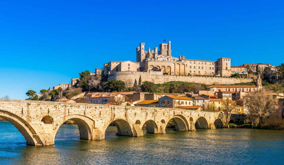 Le COLBAC lance une campagne de sensibilisation des touristes à la réalité de la corrida Le COLBAC lance une campagne de sensibilisation des touristes à la réalité de la corrida