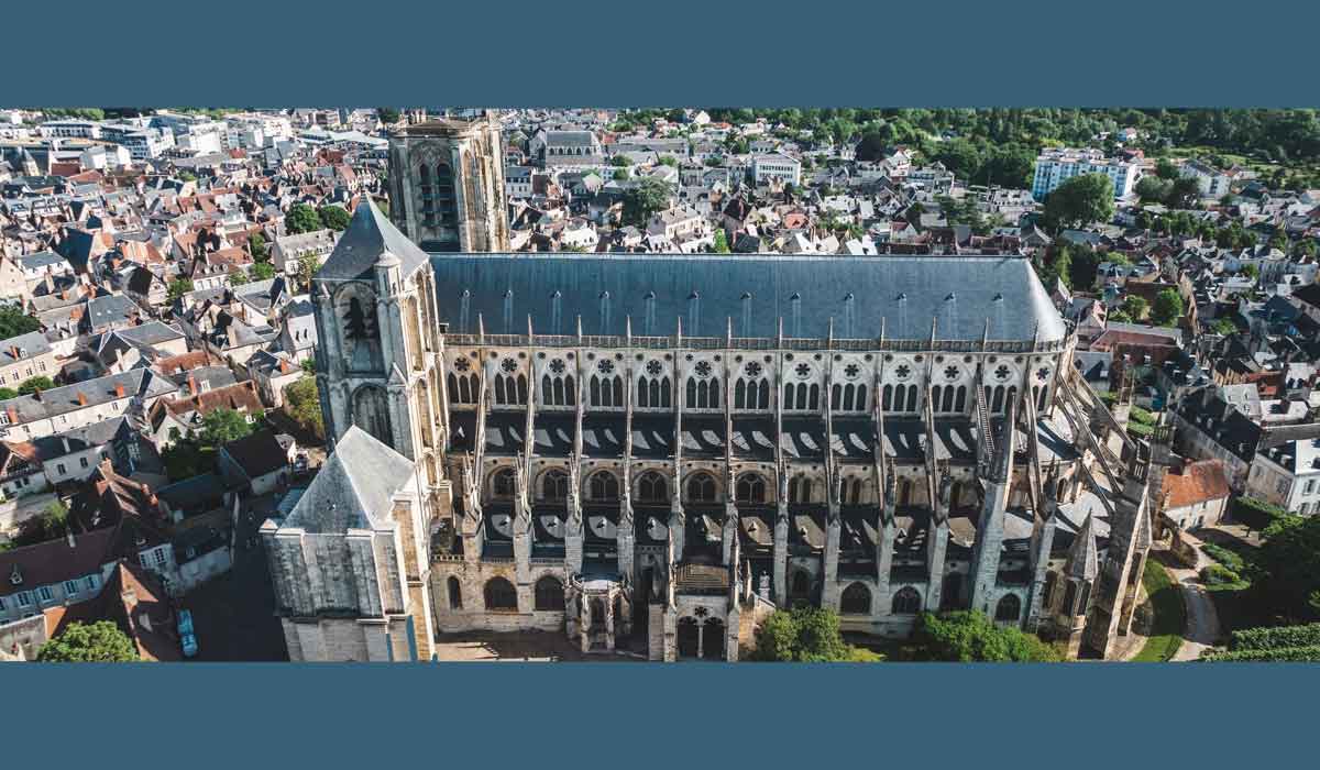 Yann Galut, anticorrida notoire, réélu Maire de Bourges ! Yann Galut, anticorrida notoire, réélu Maire de Bourges !