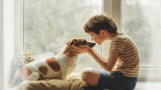 Le deuil animal, comment accompagner l’enfant ?